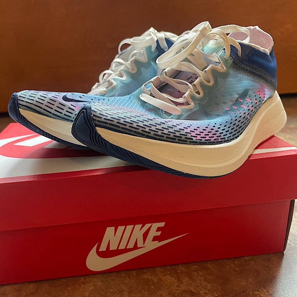 Nike Zoom Fly SP FAST (W Size 8) Great condition; fast road running shoe